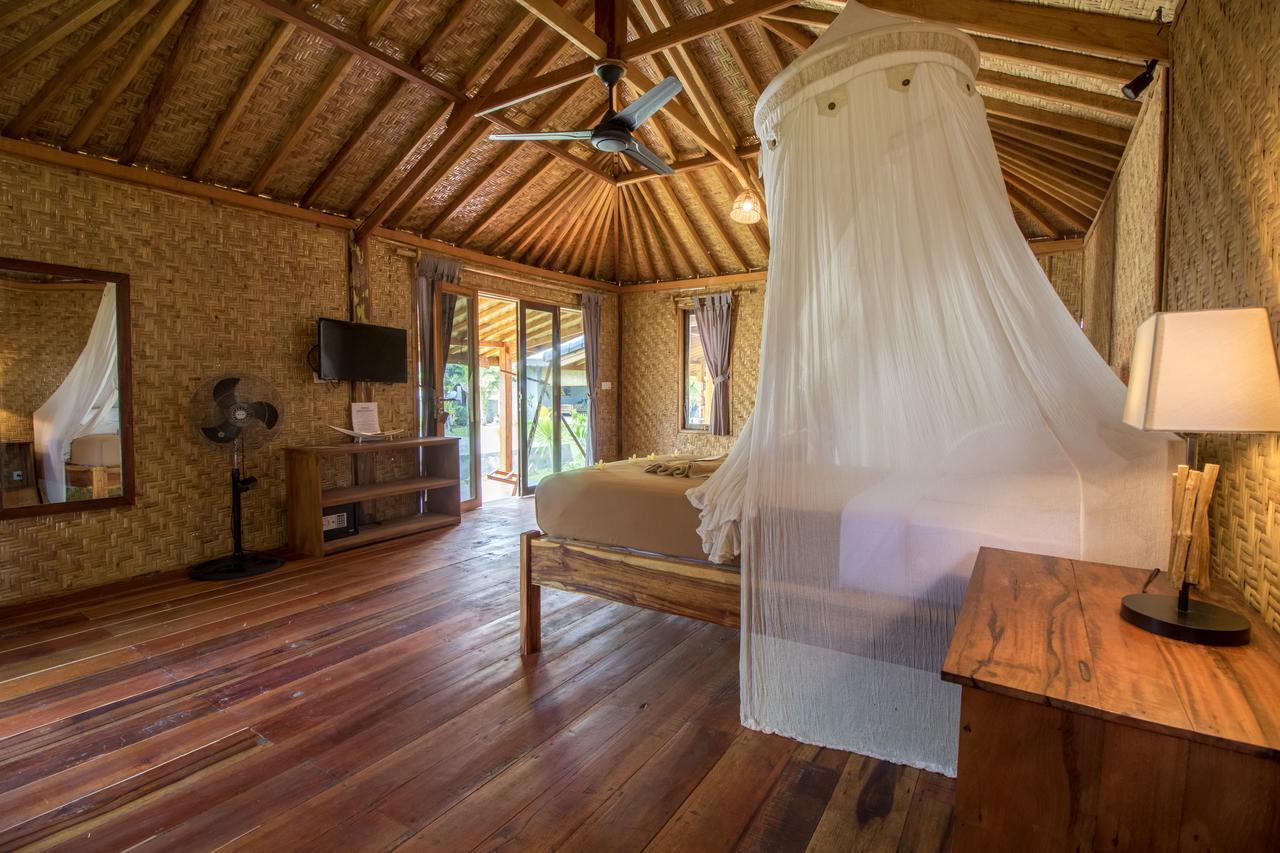 Baha Baha Villas West Sumbawa Yoyos - Free Yoga Class, Gym Daily Included For Guest - Fast Wifi Starlink Sekongkang Exterior photo